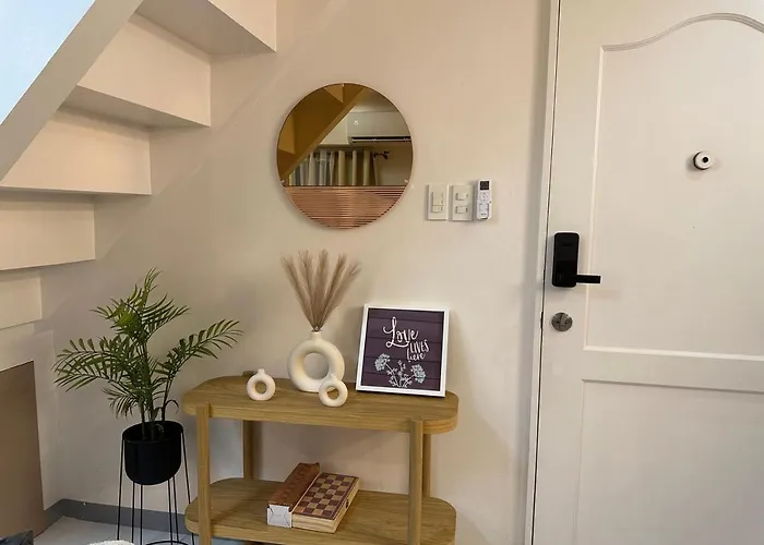 Cylo's Place Spacious 2br Linked To Mrt Station Near Gma 7
