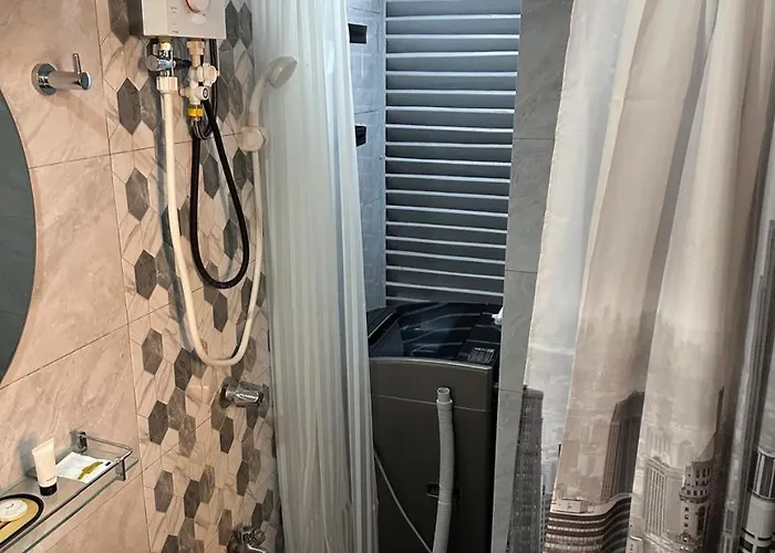 Cylo's Place Spacious 2br Linked To Mrt Station Near Gma 7 * Manila